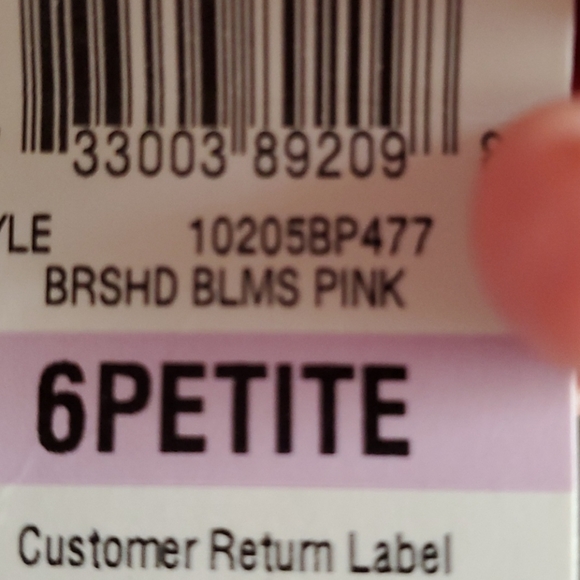 Flowered button down with sequence - Picture 3 of 3